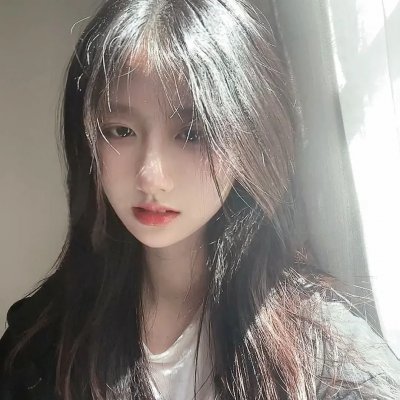 性感女勇士